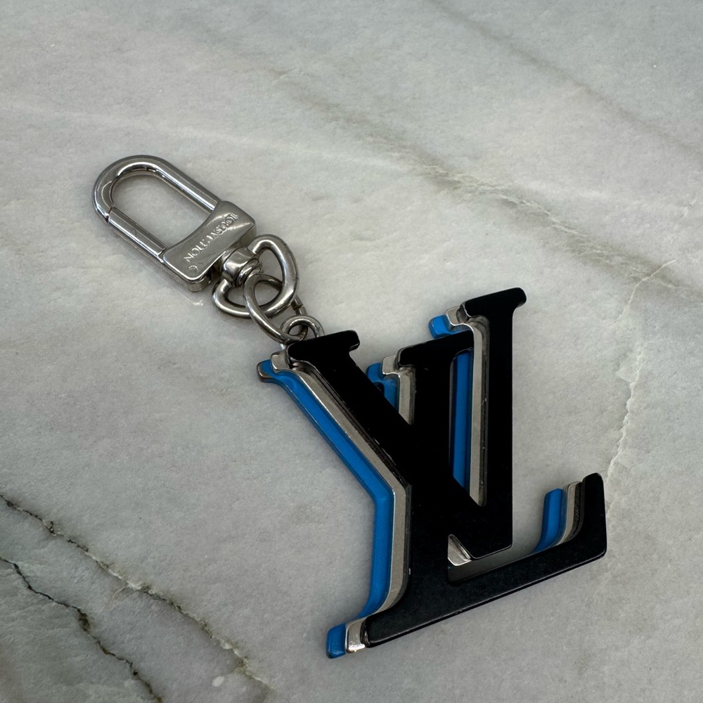 🖤SOLD🖤Louis Vuitton Optic Bag Charm